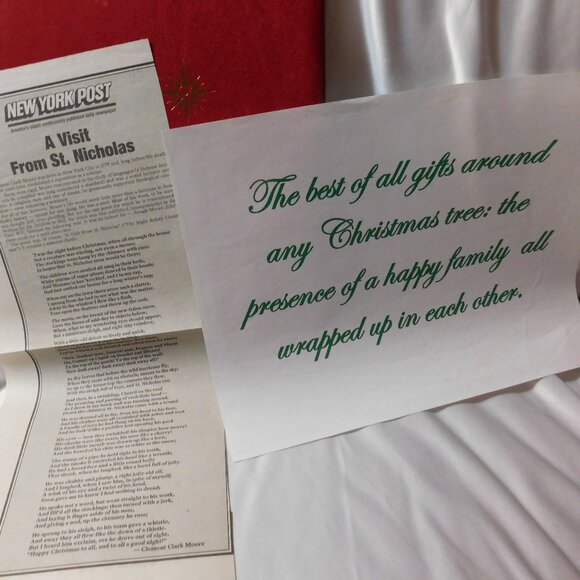 Hallmark The Christmas Story Adapted from the Bible Gospels Book 1993 - Picture 8 of 9